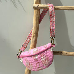 Umhängetasche in Leopardenmuster und Rosa