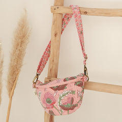Crossbody bag peach