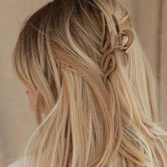 Pince à cheveux swirl latte