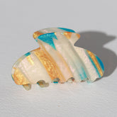 Hair clip pearl blue