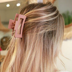 Pinza para el pelo lisa mate terra