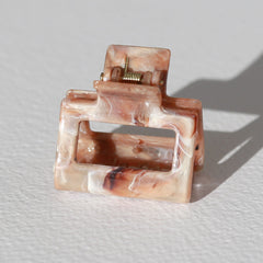 Haarspange mit Wirbelmuster beige klein