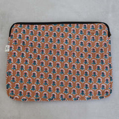 Laptop sleeve Indian brown