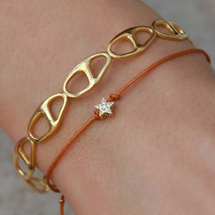 Gold bangle miro