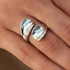 Silver ring embrace