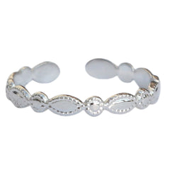 Silberring rund mit Punkten