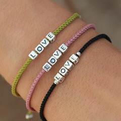 Le bracelet d'amour en argent rose