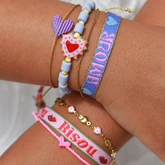 Pulsera tejida bisou