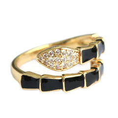 Anillo de serpiente negra
