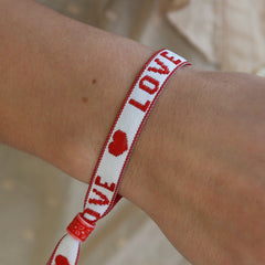 Woven bracelet white love