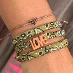 Pulsera tipo bandana color oliva: ¡elige tu propio color!