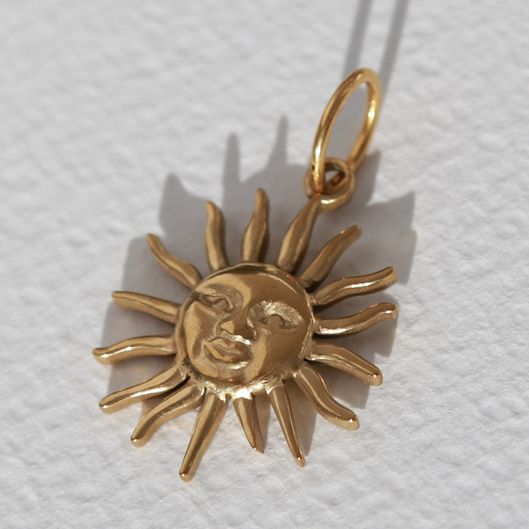 Charm sun