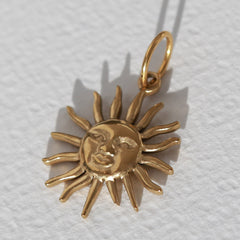Charm sun