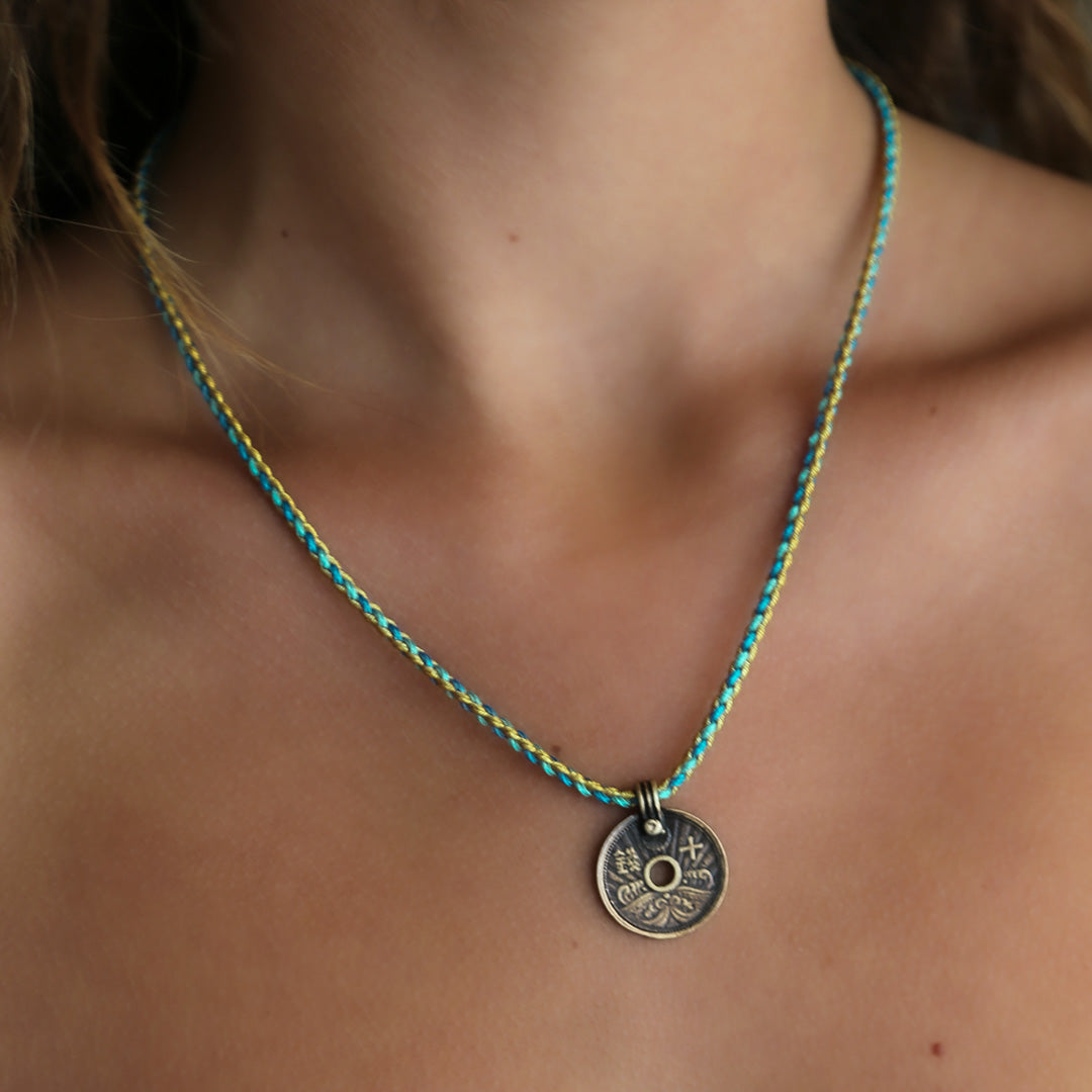 Halskette tibetanisches Amulett blau