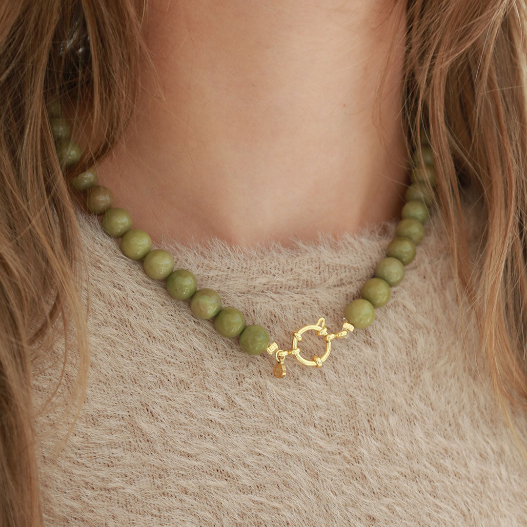Collar burbuja piedra oliva