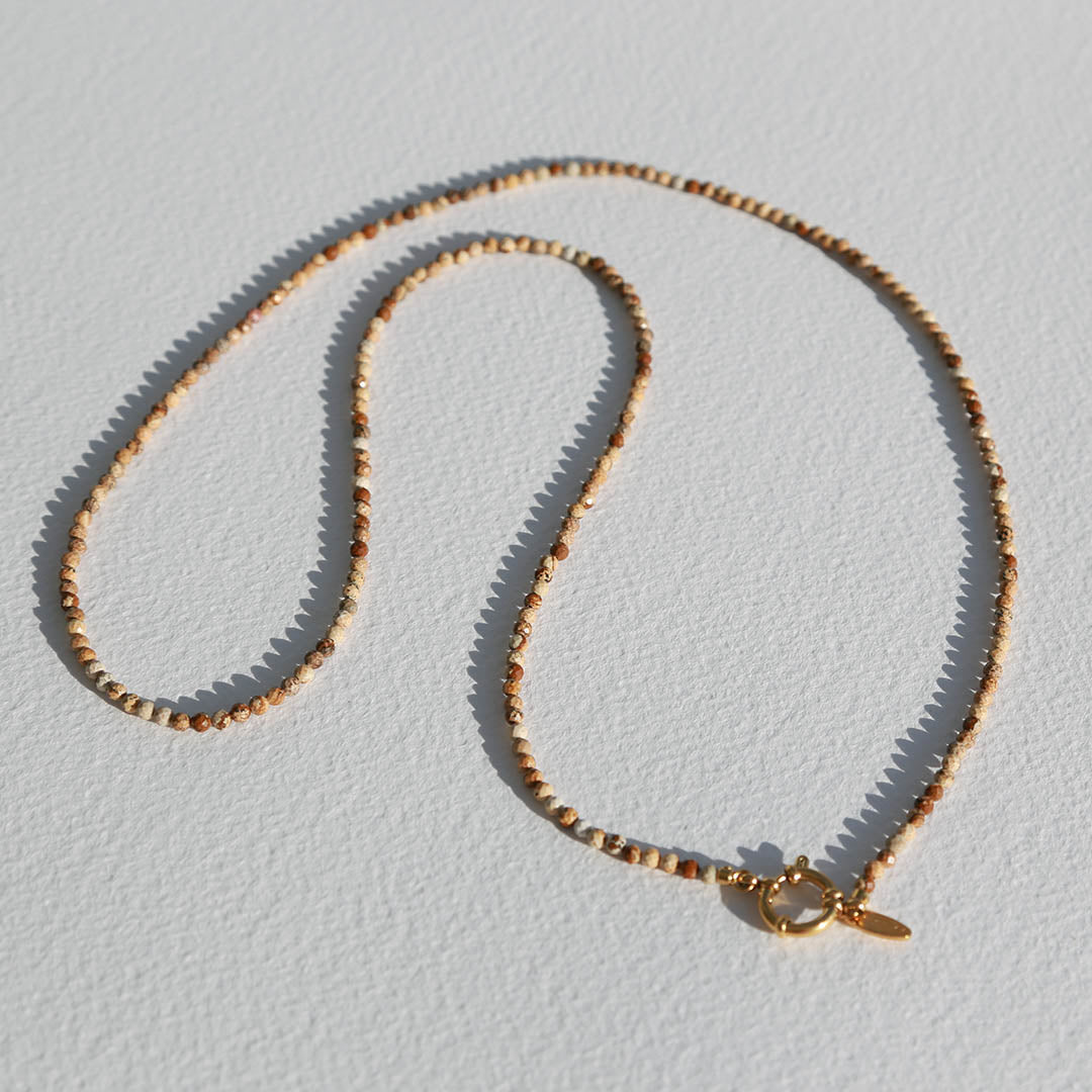 Long necklace facet Jasper Stone