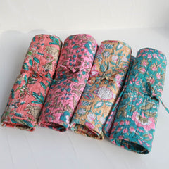 Make-up brush roll yellow