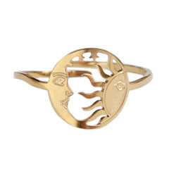 Gouden ring maan en zon