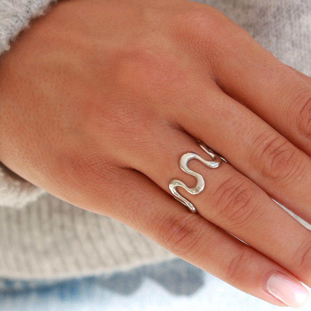 Remolino de anillo de plata