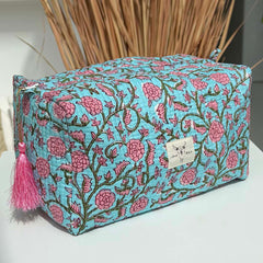 Türkisfarbener Kulturbeutel mit Blumenmuster L