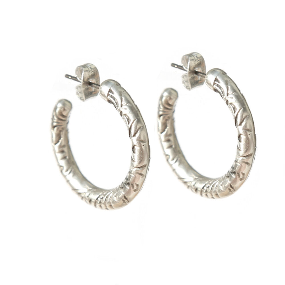 Silver earrings chique